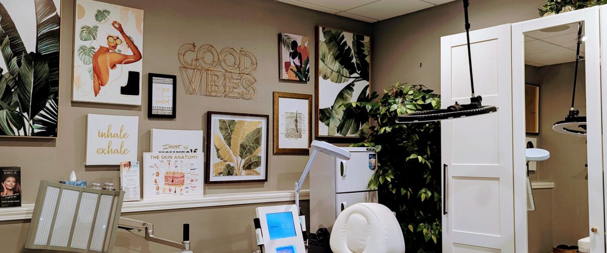 inclusive-skincare-treatment-room-black-owned-med-spa-san-antonio Balance Skin & Wellness treatment room in San Antonio, featuring inclusive skincare tools, cozy decor, and empowering artwork for melanin-safe aesthetic care.